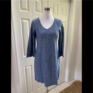 Used by  J.Crew Chambray Light Blue Scalloped Edge Cottagecore 4 Style #L0525